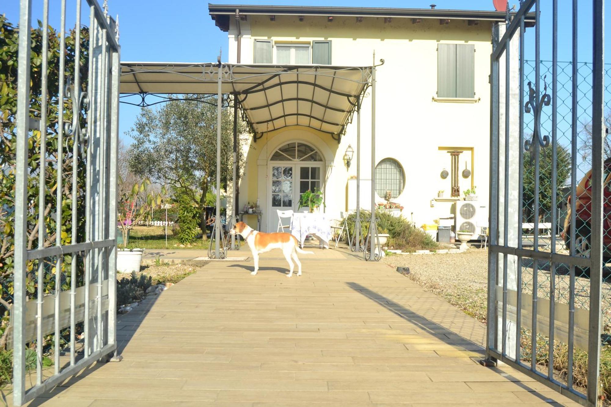 Lotus Country House クレスペッラーノ エクステリア 写真